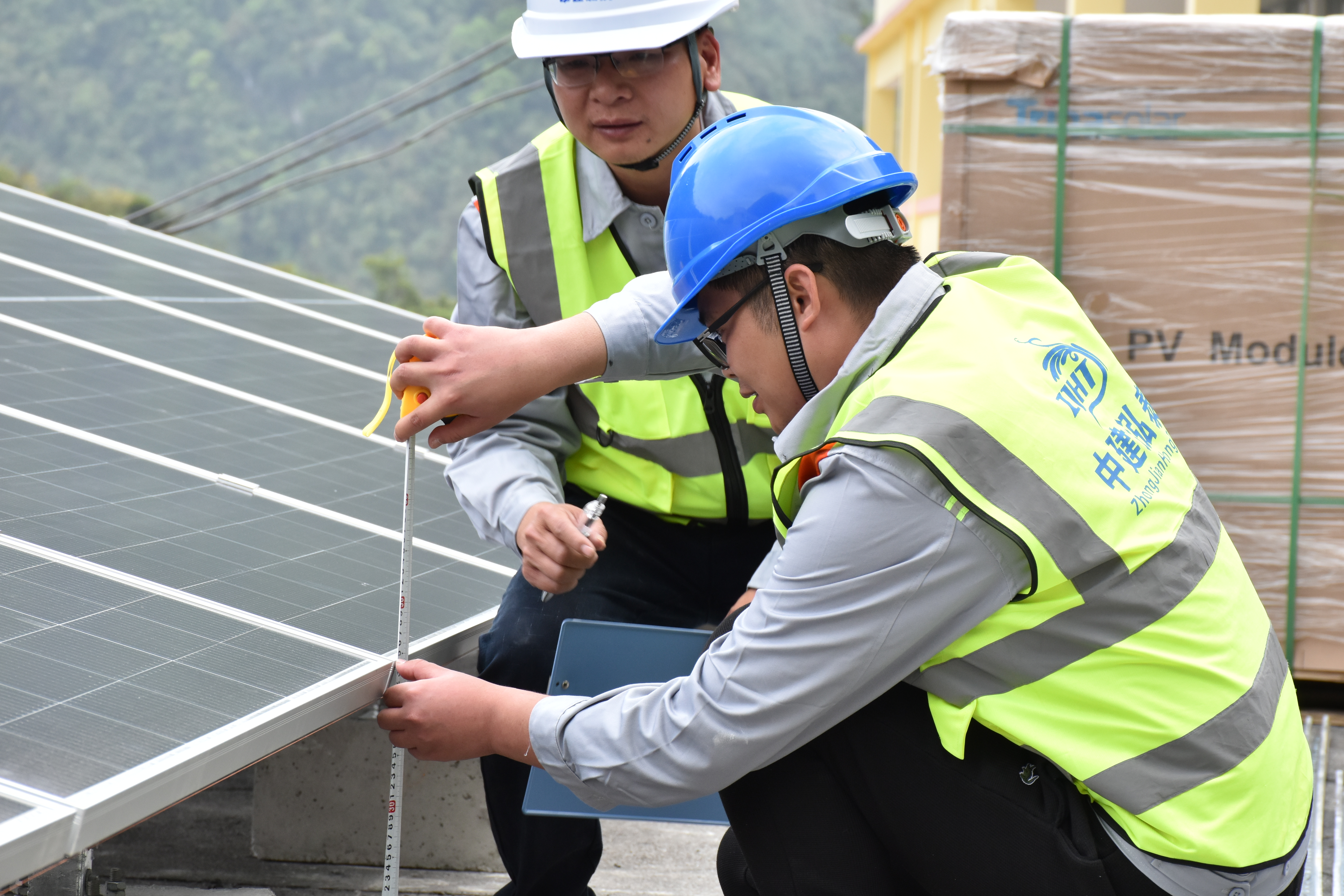 广西贺州富川整县分布式光伏(04)13.8MW及336kW充电桩项目